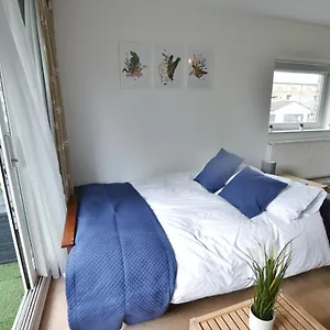 Garden Tower Flat London